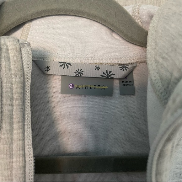 NWT Athleta Gray Fuse Hooded Jacket - Picture 6 of 6